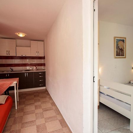 Mrkonjic Branko & Marija Apartmani Omiš Εξωτερικό φωτογραφία
