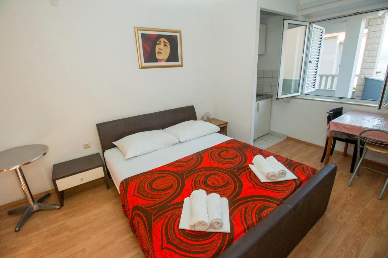 Mrkonjic Branko & Marija Apartmani Omiš Εξωτερικό φωτογραφία