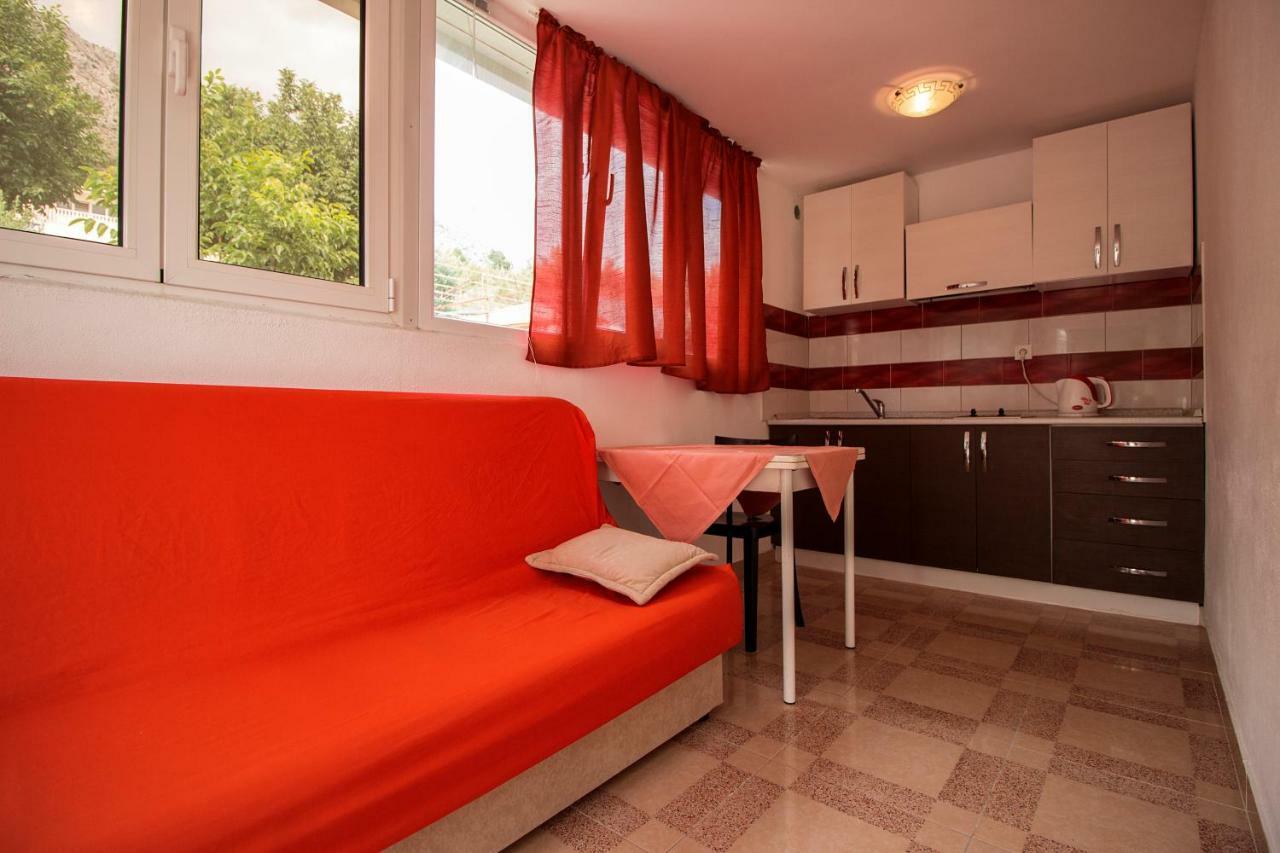 Mrkonjic Branko & Marija Apartmani Omiš Εξωτερικό φωτογραφία