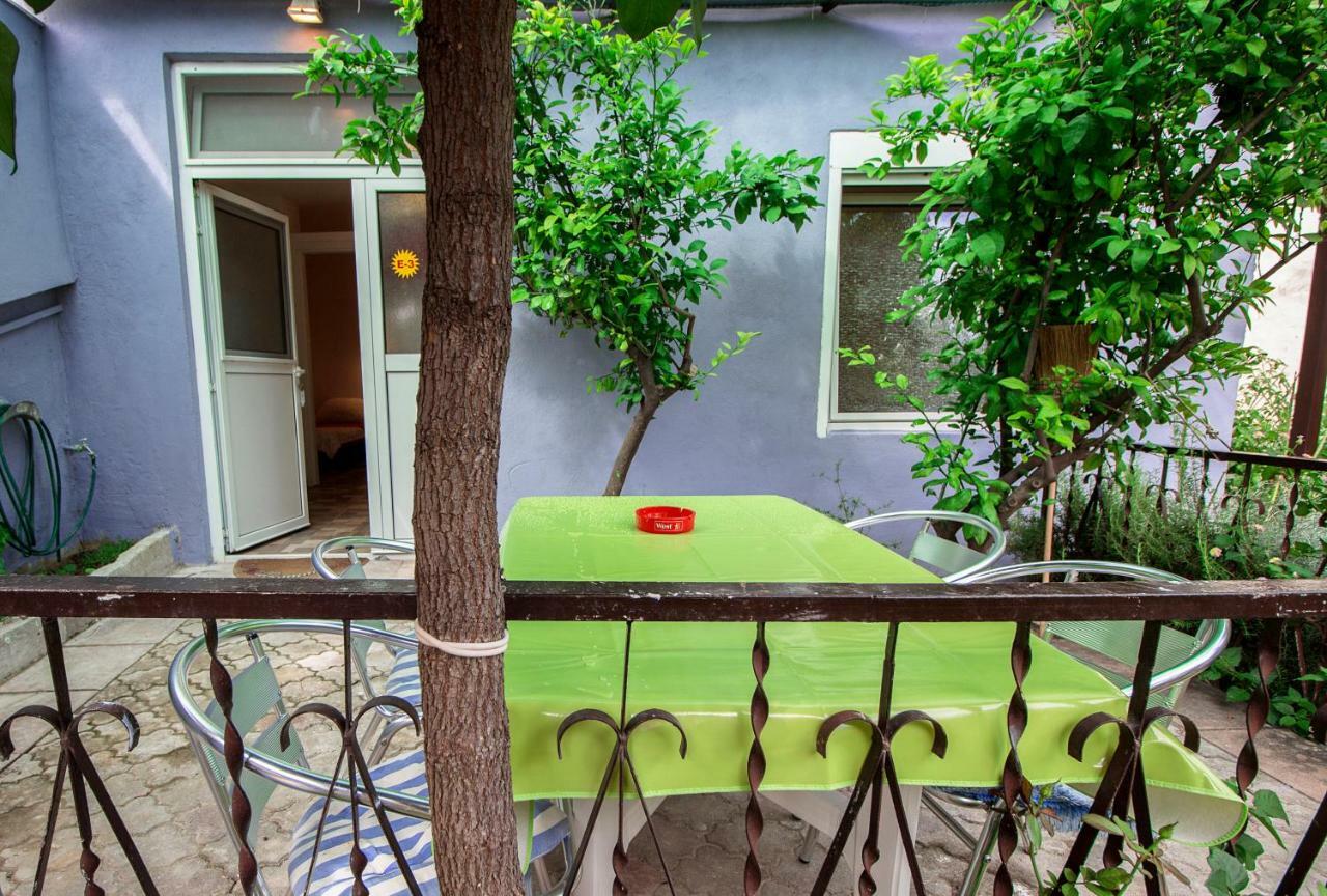 Mrkonjic Branko & Marija Apartmani Omiš Εξωτερικό φωτογραφία
