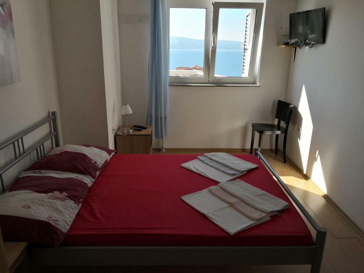 Mrkonjic Branko & Marija Apartmani Omiš Εξωτερικό φωτογραφία