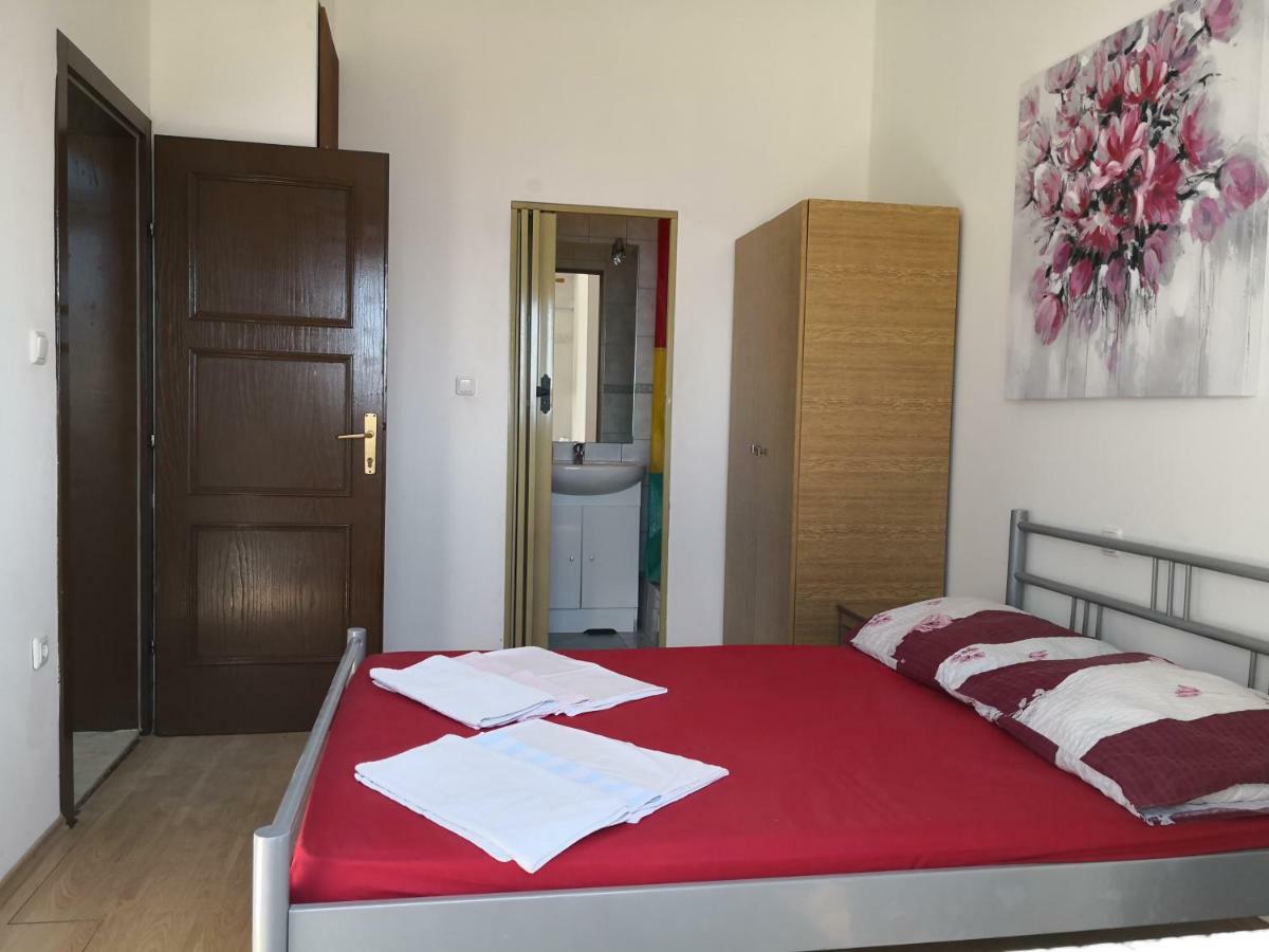 Mrkonjic Branko & Marija Apartmani Omiš Εξωτερικό φωτογραφία