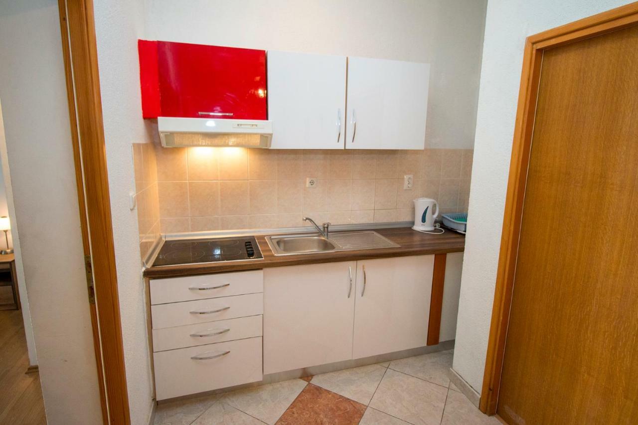 Mrkonjic Branko & Marija Apartmani Omiš Εξωτερικό φωτογραφία